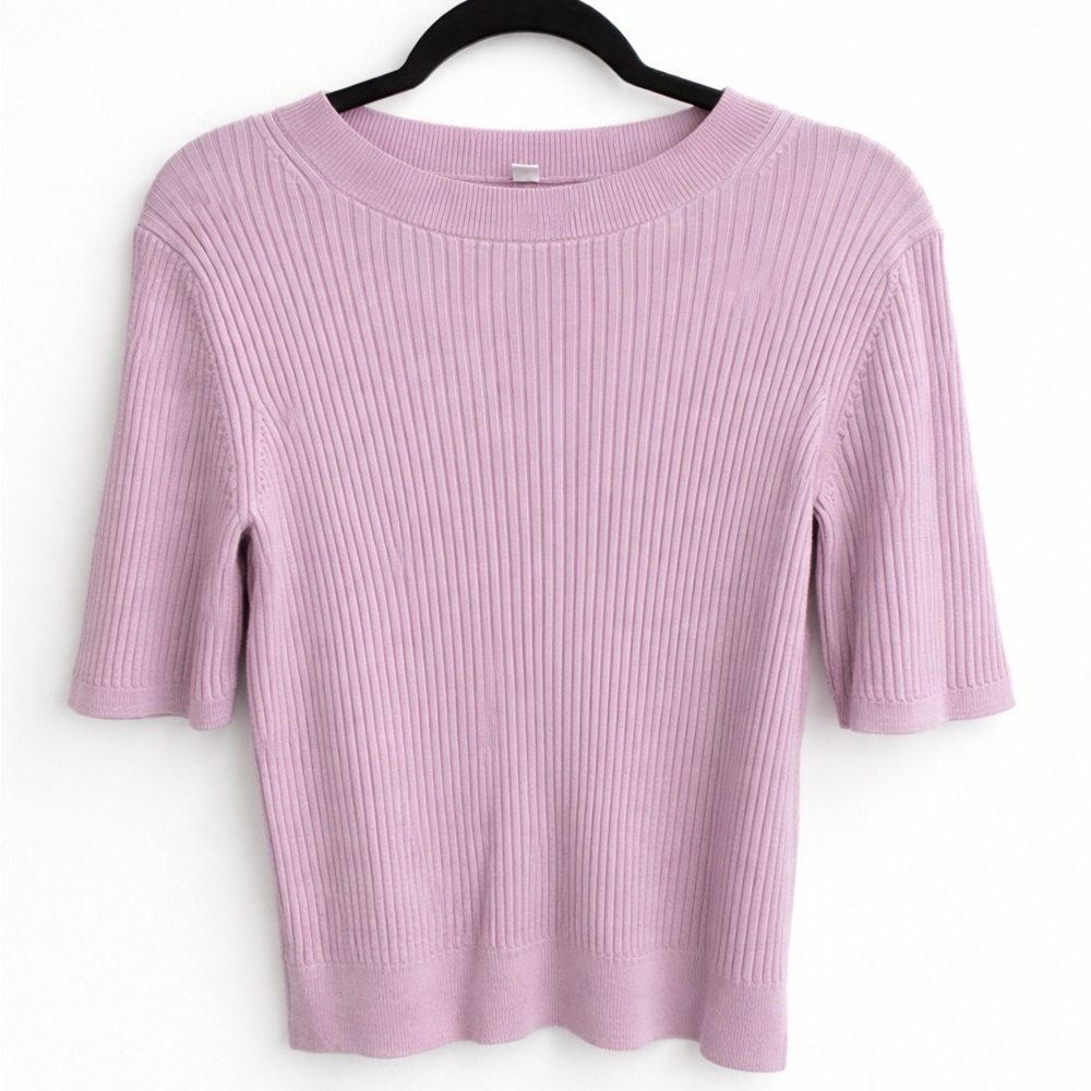 Uniqlo Light Purple Ribbed Short Sleeve Top